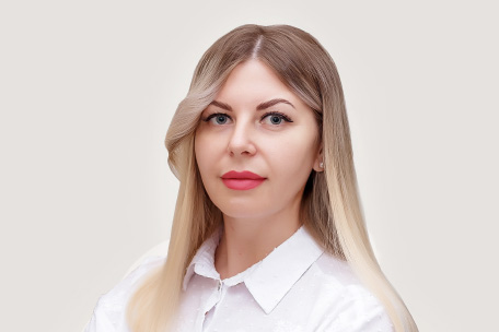 Юлия Бородулина  - Менеджер управленческого учёта